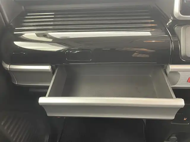 スズキ スペーシア カスタム HYBRID GS 富山県 2018(平30)年 2.4万km ピュアホワイトP 社外ナビ（AM/FM/CD/ワンセグ）/片側パワースライドドア/D席シートヒーター/横滑り防止装置/アイドリングストップ/オートLEDライト/フォグライト/純正アルミホイール/純正フロアマット/電動格納ミラー/スマートキー/スペアキー