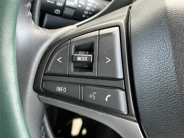 スズキ ハスラー Jスタイル Ⅱ ターボ 奈良県 2023(令5)年 2.1万km クールカーキパールメタリック/ソフトベージュメタリック ワンオーナー車/禁煙車/社外ディスプレイオーディオ　/Bluetooth　/USB/HDMI入力　/バックカメラ　/前後ドライブレコーダー　/追従型クルーズコントロール　/パドルシフト/前席シートヒーター　/社外フロアマット/純正15インチアルミホイール/ルーフレール/オートLEDライト　/衝突被害軽減ブレーキ/横滑り防止装置/車線逸脱警報　/W+サイド+カーテンエアバッグ/スペアキー1本/保証書/取扱説明書