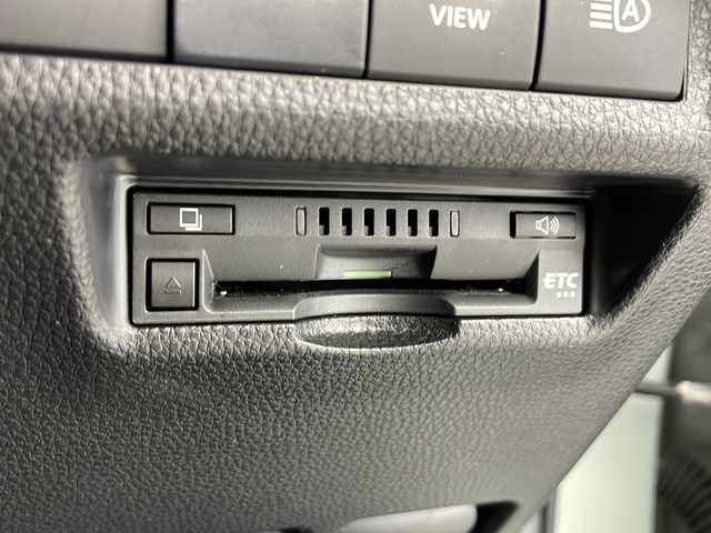 トヨタ ＲＡＶ４ アドベンチャー 愛知県 2021(令3)年 3.2万km アーバンカーキ 純正9インチディスプレイオーディオ/フルセグTV　BT　FM AM　Miracast/アラウンドビューモニター/アダプティブクルーズコントロール/レザーシート/シートヒーター/シートベンチレーター/パワーシート/ステアリングヒーター/純正フロアマット/ドアバイザー/ビルトインETC/前後ドライブレコーダー/電動パーキングブレーキ/ルーフレール/LEDヘッドライト/オートライト/オートハイビーム/ブラインドスポットモニター/コーナーセンサー/トヨタセーフティセンス