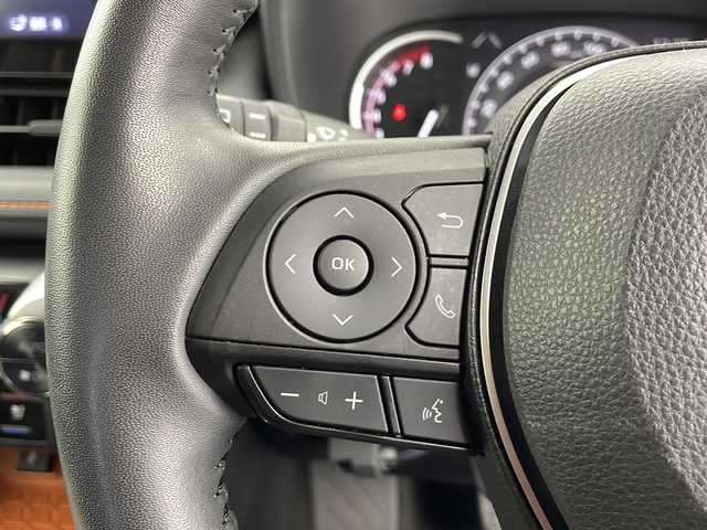 トヨタ ＲＡＶ４ アドベンチャー 愛知県 2021(令3)年 3.2万km アーバンカーキ 純正9インチディスプレイオーディオ/フルセグTV　BT　FM AM　Miracast/アラウンドビューモニター/アダプティブクルーズコントロール/レザーシート/シートヒーター/シートベンチレーター/パワーシート/ステアリングヒーター/純正フロアマット/ドアバイザー/ビルトインETC/前後ドライブレコーダー/電動パーキングブレーキ/ルーフレール/LEDヘッドライト/オートライト/オートハイビーム/ブラインドスポットモニター/コーナーセンサー/トヨタセーフティセンス