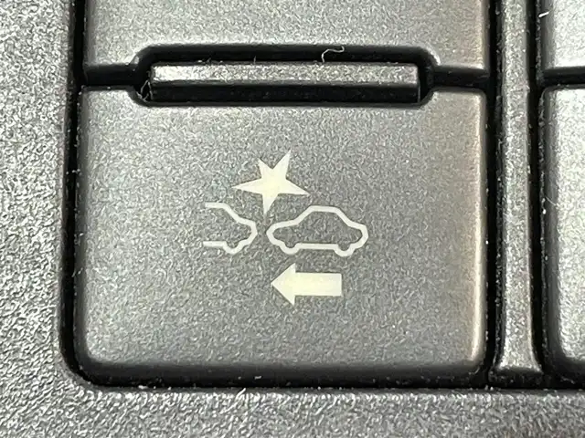 トヨタ シエンタ G クエロ 愛知県 2019(平31)年 4.6万km ヴィンテージブラウンパールクリスタルシャイン 純正ナビ/純正15インチオプションアルミホイール/衝突軽減ブレーキ/両側電動スライドドア/シートヒーター/ビルトインETC/LEDヘッドライト/バックカメラ/ステアリングヒーター/フルセグTV/Bluetooth/コーナーセンサー/レーンキープアシスト/オートハイビーム/プッシュスタート/スマートキー/スペアキー/CD/DVD再生/アイドリングストップ/ミュージックサーバー/純正フロアマット/オートライト/禁煙車/ハーフレザーシート/ウィンカーミラー/電動格納ミラー/横滑り防止装置/パーキングサポートブレーキ/先行車発進