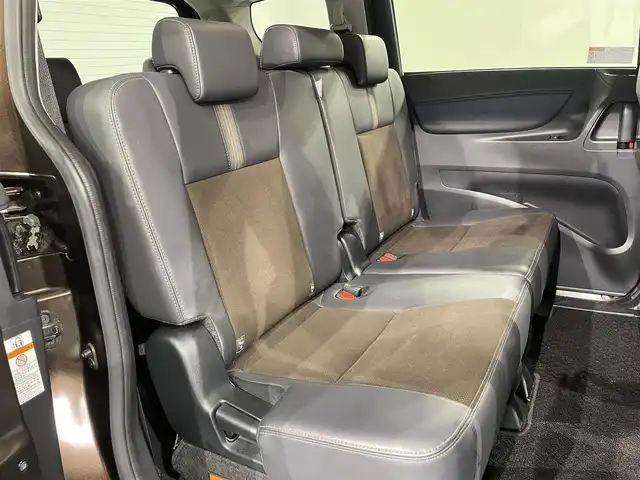 トヨタ シエンタ G クエロ 愛知県 2019(平31)年 4.6万km ヴィンテージブラウンパールクリスタルシャイン 純正ナビ/純正15インチオプションアルミホイール/衝突軽減ブレーキ/両側電動スライドドア/シートヒーター/ビルトインETC/LEDヘッドライト/バックカメラ/ステアリングヒーター/フルセグTV/Bluetooth/コーナーセンサー/レーンキープアシスト/オートハイビーム/プッシュスタート/スマートキー/スペアキー/CD/DVD再生/アイドリングストップ/ミュージックサーバー/純正フロアマット/オートライト/禁煙車/ハーフレザーシート/ウィンカーミラー/電動格納ミラー/横滑り防止装置/パーキングサポートブレーキ/先行車発進