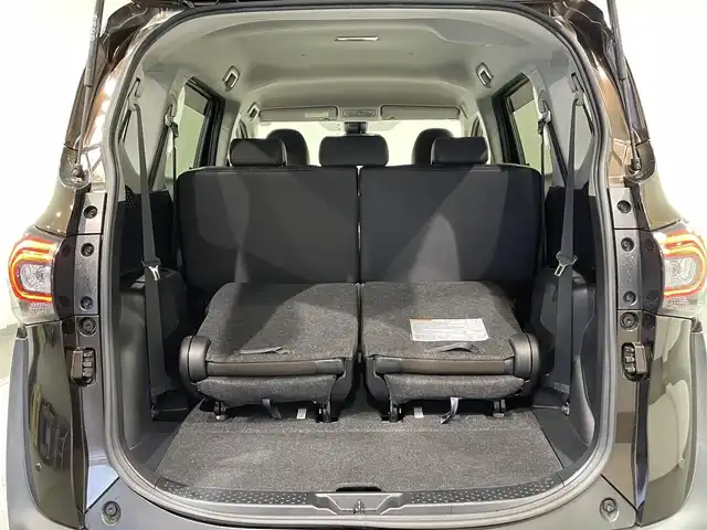 トヨタ シエンタ G クエロ 愛知県 2019(平31)年 4.6万km ヴィンテージブラウンパールクリスタルシャイン 純正ナビ/純正15インチオプションアルミホイール/衝突軽減ブレーキ/両側電動スライドドア/シートヒーター/ビルトインETC/LEDヘッドライト/バックカメラ/ステアリングヒーター/フルセグTV/Bluetooth/コーナーセンサー/レーンキープアシスト/オートハイビーム/プッシュスタート/スマートキー/スペアキー/CD/DVD再生/アイドリングストップ/ミュージックサーバー/純正フロアマット/オートライト/禁煙車/ハーフレザーシート/ウィンカーミラー/電動格納ミラー/横滑り防止装置/パーキングサポートブレーキ/先行車発進