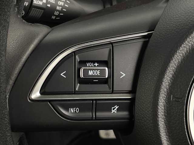 スズキ ジムニー シエラ JC 新潟県 2023(令5)年 2.4万km ピュアホワイトP 【４ＷＤ】/ワンオーナー/デュアルセンサーブレーキサポート/メモリーナビ/フルセグ＆ＤＶＤ＆ＢＴ/前後ドライブレコーダー/ビルシュタインショック/柿本マフラー/リアスポイラー/社外シフトノブ/社外レーダー/社外テール/社外グリル/社外ライト/純正１５インチアルミ/ＥＴＣ/バックモニター/シートヒーター/スマートキー/スペアキー/革巻ステアリング/クルーズコントロール/保証書＆整備手帳＆取説/