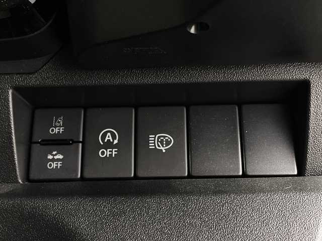 スズキ ジムニー シエラ JC 新潟県 2023(令5)年 2.4万km ピュアホワイトP 【４ＷＤ】/ワンオーナー/デュアルセンサーブレーキサポート/メモリーナビ/フルセグ＆ＤＶＤ＆ＢＴ/前後ドライブレコーダー/ビルシュタインショック/柿本マフラー/リアスポイラー/社外シフトノブ/社外レーダー/社外テール/社外グリル/社外ライト/純正１５インチアルミ/ＥＴＣ/バックモニター/シートヒーター/スマートキー/スペアキー/革巻ステアリング/クルーズコントロール/保証書＆整備手帳＆取説/