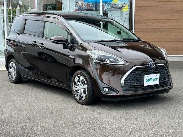 トヨタ シエンタ ハイブリッド G クエロ 静岡県 2019(平31)年 4.4万km ヴィンテージブラウンパールクリスタルシャイン 純正7型ナビゲーション【NSZT-W68T】/CD DVD Bluetooth フルセグTV/両側パワースライドドア/ハーフレザーシート/前席シートヒーター/ステアリングヒーター/トヨタセーフティセンス/レーンディスパーチャーアラート/パーキングサポートブレーキ/クリアランスソナー/LEDヘッドライト/オートマチックハイビーム/スマートキー/スペアキー/LEDヘッドライト/オートマチックハイビーム/純正フロアマット