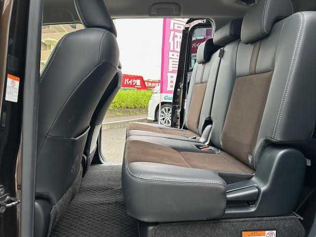 トヨタ シエンタ ハイブリッド G クエロ 静岡県 2019(平31)年 4.4万km ヴィンテージブラウンパールクリスタルシャイン 純正7型ナビゲーション【NSZT-W68T】/CD DVD Bluetooth フルセグTV/両側パワースライドドア/ハーフレザーシート/前席シートヒーター/ステアリングヒーター/トヨタセーフティセンス/レーンディスパーチャーアラート/パーキングサポートブレーキ/クリアランスソナー/LEDヘッドライト/オートマチックハイビーム/スマートキー/スペアキー/LEDヘッドライト/オートマチックハイビーム/純正フロアマット