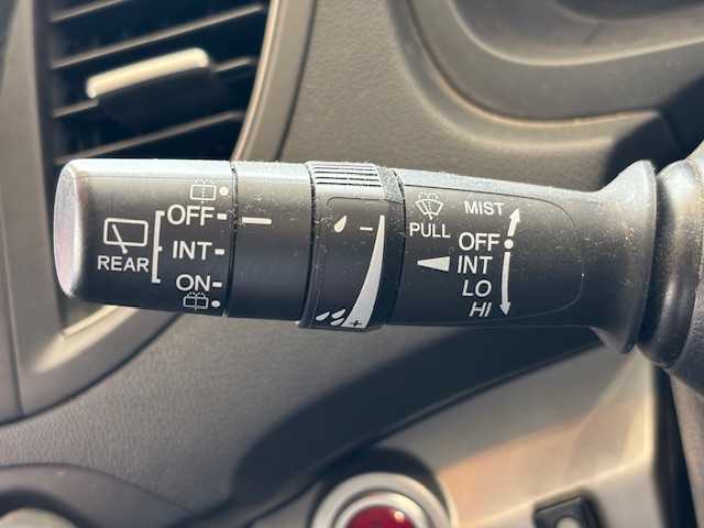 ホンダ ＣＲ－Ｖ 20G 埼玉県 2012(平24)年 12.9万km ホワイトオーキッドパール サンルーフ/純正HDDナビ/　　CD/DVD/フルセグTV/バックカメラ/クルーズコントロール/HIDオートライト/レザーシート/パワーシート/シートヒーター/純正17インチAW/ステアリングスイッチ/プッシュスタート/ETC/禁煙車