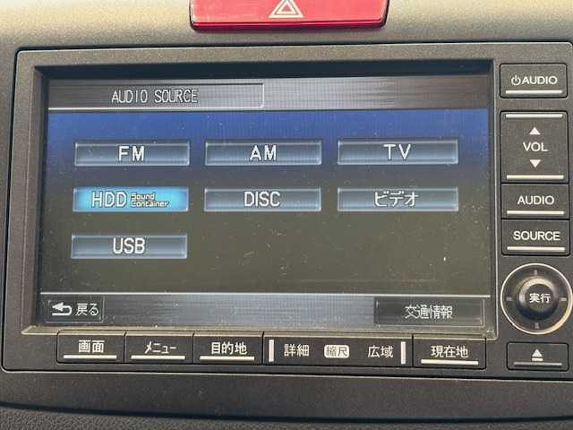 ホンダ ＣＲ－Ｖ 20G 埼玉県 2012(平24)年 12.9万km ホワイトオーキッドパール サンルーフ/純正HDDナビ/　　CD/DVD/フルセグTV/バックカメラ/クルーズコントロール/HIDオートライト/レザーシート/パワーシート/シートヒーター/純正17インチAW/ステアリングスイッチ/プッシュスタート/ETC/禁煙車