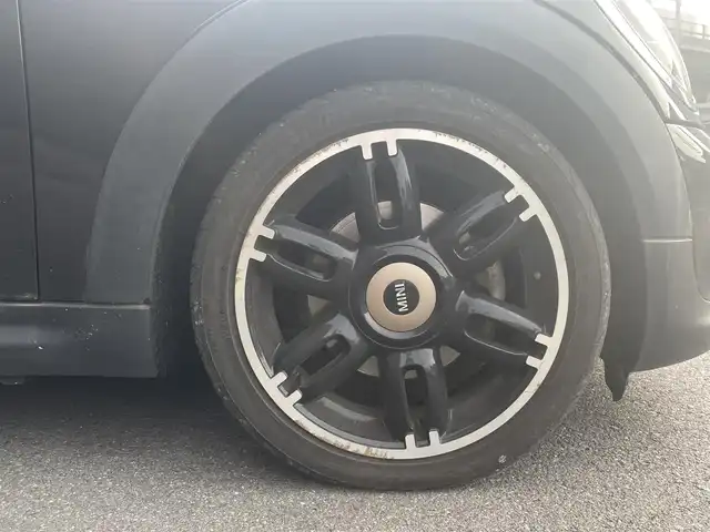 ＭＩＮＩ ミニ クラブマン クーパー 香川県 2014(平26)年 13.1万km ミッドナイト・ブラック・メタリック グレード:ボンドストリート/パドルシフト/社外HDDナビ（AVIC-ZH0007)/黒革/シートヒーター/純正17インチアルミ/ETC