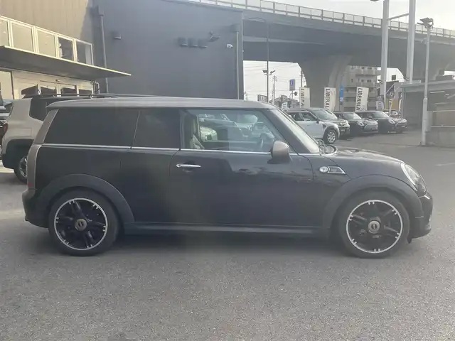 ＭＩＮＩ ミニ クラブマン クーパー 香川県 2014(平26)年 13.1万km ミッドナイト・ブラック・メタリック グレード:ボンドストリート/パドルシフト/社外HDDナビ（AVIC-ZH0007)/黒革/シートヒーター/純正17インチアルミ/ETC
