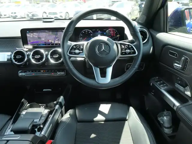 メルセデス・ベンツ ＧＬＢ２００ｄ 千葉県 2021(令3)年 3.6万km 青 235/55R18/アクティブセーフティブレーキ/アクティブレーンキーピングアシスト/レーンチェンジアシスト/ブラインドスポットアシスト/アテンションアシスト/ディストロニック/パワーバックドア/ハーフレザーシート/前席パワーシート/シートヒーター/純正HDDナビ/地デジTV/【Bluetooth接続】/360°カメラ/リバース連動ドアミラー（左）/ドライブレコーダー（前後撮影）/革巻きステアリング/ステアリングスイッチ/ETC（2.0）/LEDヘッドライト/ウインカーミラー/パークトロニック/純正18インチアルミホイル/サイド/カーテンエアバッグ/キーレスゴー