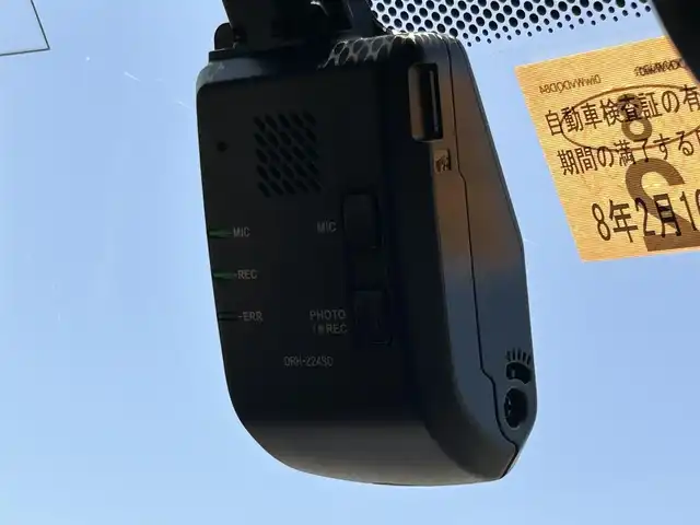 ホンダ Ｎ ＯＮＥ オリジナル スタイル+アーバン 熊本県 2023(令5)年 2.5万km ガーデングリーンM 純正ナビ　TV/BT/CD/DVD/SD/USB/前後ドラレコ（DRH-224SD）/D・Nシートヒーター/ホンダセンシング/・衝突軽減ブレーキ/・レーンキープアシスト/・アダプティブクルーズコントロール/・歩行者事故低減ステアリング/・前方後方誤発進抑制機能/・パーキングセンサーシステム/・先行車発進お知らせ機能/・標識認識機能/・オートハイビーム/オートブレーキホールド/電子パーキングブレーキ/バックカメラ/ステアリングリモコン/ミラーウインカー/LEDヘッドライト/スマートキー/スペアキー×１/オートエアコン/プッシュスタート