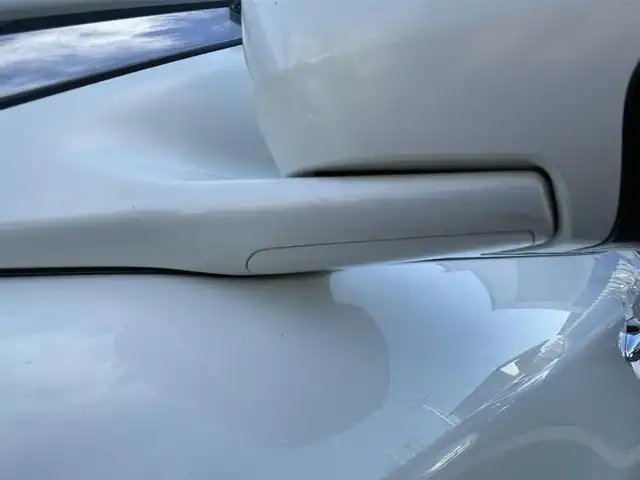 日産 フーガ ハイブリッド VIPパッケージ 愛知県 2012(平24)年 11.8万km クリスタルホワイトパール (株)IDOMが運営する【じしゃロン名古屋鳴海店】の自社ローン専用車両になりますこちらは現金またはオートローンご利用時の価格です。自社ローンご希望の方は別途その旨お申付け下さい純正ナビ(CD/DVD/地デジTV)/レザーシート/純正マット/レーダークルーズコントロール/前席シートヒーター/前席シートクーラー/運転席メモリシート/プッシュスタート/ドアバイザー/ドライブレコーダー/ビルトインETC/オートライト/フォグランプ(黄色)/リアサンシェード/HIDヘッドライト/左サイドカメラ/オールオートウィンドウ/電動チルトステアリング