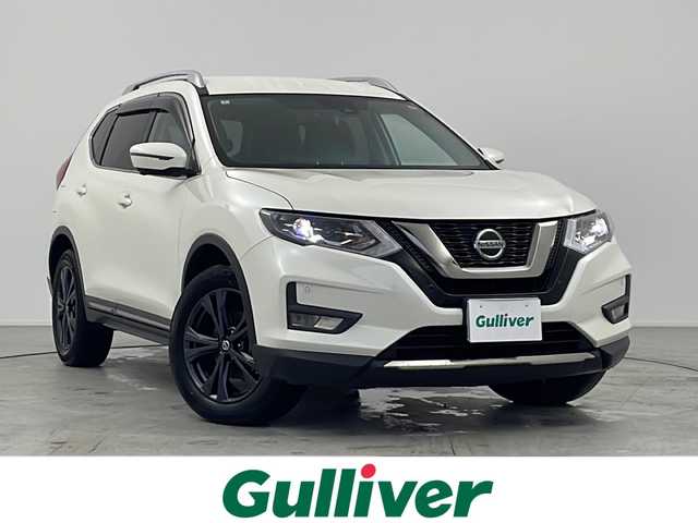 日産 エクストレイル 20Xi Vセレクション 愛知県 2022(令4)年 4.1万km ブリリアントホワイトパール /禁煙車・ワンオーナー//純正ナビ(MM520D-L)//インテリジェントアラウンドビューモニター//フルセグTV・Bluetooth・CD・DVD//ルーフレール//純正18インチアルミホイール//リモコンオートバックドア//インテリジェントルームミラー//横滑り防止//インテリジェントエマージェンシーブレーキ//踏み間違い衝突防止アシスト//フロント&バックソナー//車線逸脱警報//進入禁止標識検知//アイドリングストップ//インテリジェント4×4//アドバンスドヒルディセントコントロール//ヒルスタートアシスト//プロパイロット//車線逸脱防止支援システム//後側方車両検知警報//後退時車両検知警報//前方衝突予測警報//LEDヘッドライト//インテリジェントオートライト//ハイビームアシスト//フロントフォグランプ//防水加工フロア//防水シート(セルクロス)//前席パワーシート//クイックコンフォートシートヒーター(フロント・セカンド左右)//アドバンストドライブアシストディスプレイ//本革巻きステアリング//ステアリングスイッチ//プッシュスタート//寒冷地仕様(ヒーター付ドアミラー・リヤヒーターダクト)//スペアキー１本//新車保証書・取扱説明書