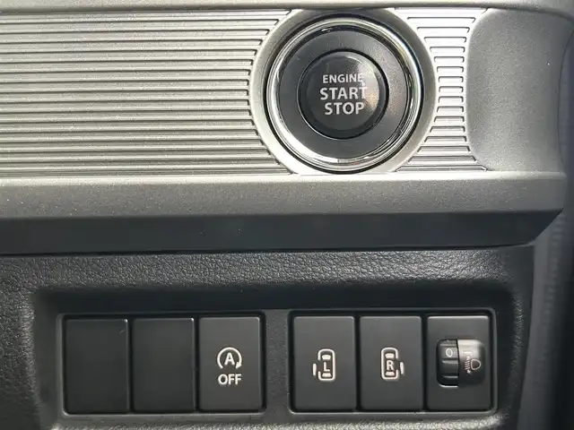 スズキ スペーシア HYBRID X 千葉県 2020(令2)年 5.4万km オフブルーM スズキセーフティサポート/・衝突軽減ブレーキ/・レーンキープアシスト/・コーナーセンサー/・横滑り防止装置/社外7インチSDナビ/CD DVD SD BT フルセグ/バックカメラ/両側パワースライドドア/オートライト/ヘッドライトレベライザー/シートヒーター/ドアバイザー/純正フロアマット/プッシュスタート/スマートキー/ETC