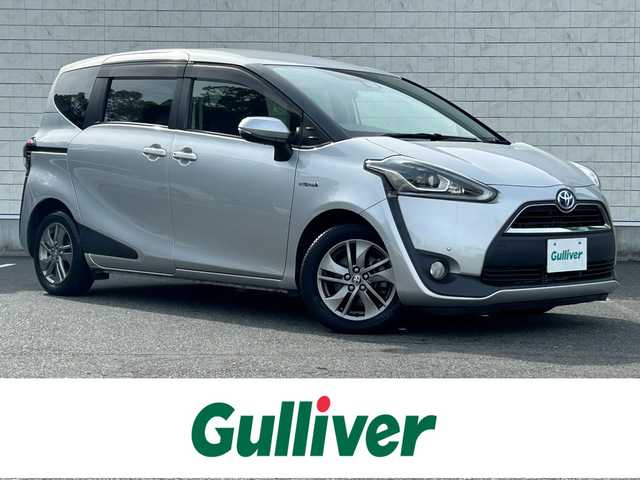 トヨタ シエンタ ハイブリッド G 大阪府 2015(平27)年 8.1万km シルバーM 純正SDナビ（フルセグ/BT/CD）/バックカメラ/両側パワースライドドア/衝突被害軽減システム/レーンキープアシスト/横滑り防止装置/オートマチックハイビーム/コーナーセンサー/シートヒーター/純正フロアマット/純正AW(15inch)/ビルトインETC/スペアキー1本/保証書/取扱説明書