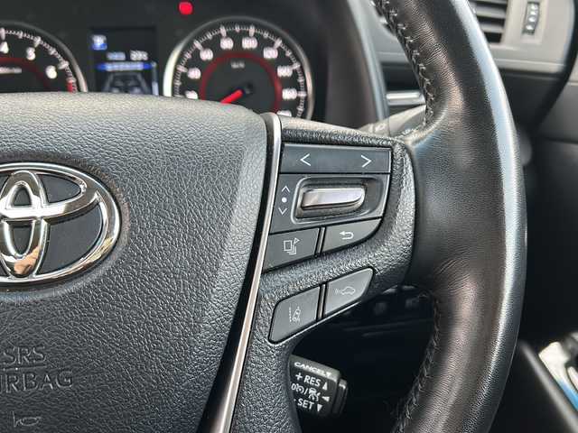 トヨタ アルファード SC 愛媛県 2020(令2)年 4万km ブラック フリップダウンモニター/サンルーフ/純正ディスプレイオーディオ/エアロ（TRD)/両側パワースライドドア/ブラインドスポットモニター/オートマチックハイビーム/ビルトインETC/エアシート/シートヒーター/フルセグTV/衝突軽減システム/レーンキープアシスト/クルーズコントロール追従あり/コーナーセンサー前後/USB/スマートキー/横滑り防止装置