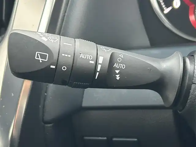 トヨタ アルファード SC 愛媛県 2020(令2)年 4万km ブラック TRDエアロ(F/S/R)/ツインムーンルーフ/純正ディスプレイオーディオナビ/フルセグ/Bluetooth/DVD/後席用フリップダウンモニター/両側パワースライドドア/トヨタセーフティセンス/・レーンキープアシスト/・プリクラッシュセーフティ/・ハイビームアシスト/・レーダークルーズコントロール/ブラインドスポットモニター/LEDヘッドライト/ビルトインETC/デジタルインナーミラー/エアシート/シートヒーター/スペアタイヤ/コーナーセンサー前後/USB/スマートキー×2