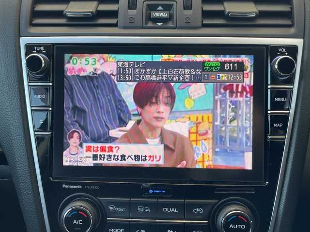 スバル レヴォーグ 1．6GT アイサイト Sスタイル 三重県 2017(平29)年 7.4万km クリスタルホワイトP 登録時73449km/禁煙車/純正ナビ/（AM/FM/TV/Bluetooth）/フルセグTV/バックカメラ/ETC/ステアリングスイッチ/パドルシフト/レーダークルーズコントロール/オートライト/パワーシート/シートヒーター/アイドリングストップ/アイサイト/衝突軽減システム/レーンキープアシスト/コーナーセンサー/純正フロアマット/スペアキー/プッシュスタート