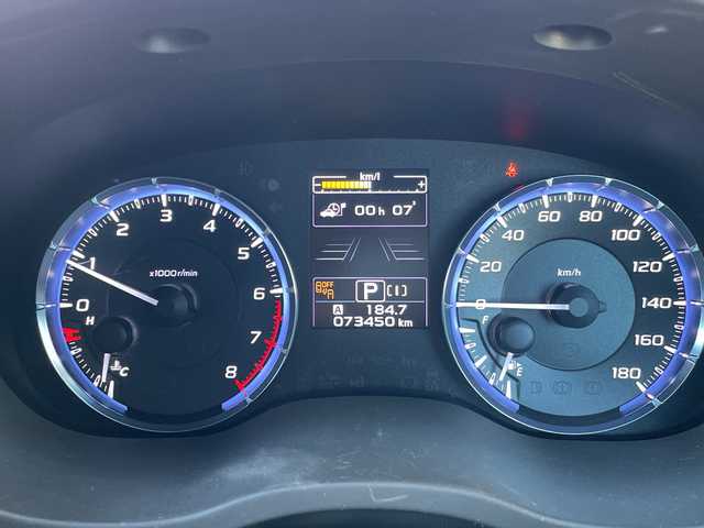 スバル レヴォーグ 1．6GT アイサイト Sスタイル 三重県 2017(平29)年 7.4万km クリスタルホワイトP 登録時73449km/禁煙車/純正ナビ/（AM/FM/TV/Bluetooth）/フルセグTV/バックカメラ/ETC/ステアリングスイッチ/パドルシフト/レーダークルーズコントロール/オートライト/パワーシート/シートヒーター/アイドリングストップ/アイサイト/衝突軽減システム/レーンキープアシスト/コーナーセンサー/純正フロアマット/スペアキー/プッシュスタート
