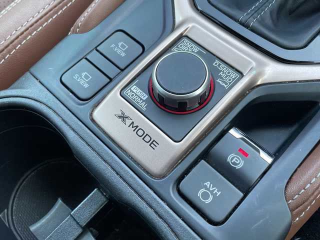 スバル フォレスター ハイブリッド アドバンス 長野県 2018(平30)年 3.8万km ダークブルーパール 禁煙車/4WD/純正ナビ/Bluetooth・CD・フルセグTV/バックカメラ/USB入力端子/レザーシート/前席パワーシート/D席メモリ付き/全席シートヒーター/ステアリングヒーター/電動リアゲート/アイサイト//レーダークルーズコントロール//プリクラッシュブレーキ//アクティブレーンキープ//車線逸脱警報/シンメトリカルAWD/デジタルインナーミラー/デュアルエアコン/ドラレコ/ETC/純正18インチAW/LEDヘッドライト/スマートキー/プッシュスタート