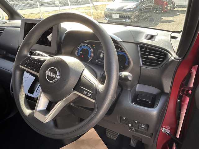 日産 ルークス ハイウェイスター X 三重県 2025(令7)年 0.1千km スパークリングレッド/ブラック 登録時31km/禁煙車/衝突軽減ブレーキ/レーンディパーチャーアラート/先行車発進お知らせ機能/ロードサインアシスト/左側パワースライドドア/ハンズフリーオートスライドドア/全方位モニター/セーフティシールドスイッチ/前後コーナーセンサー/ＬＥＤヘッドライト/後席サーキュレーター/アイドリングストップ/プッシュスタート/スマートキー