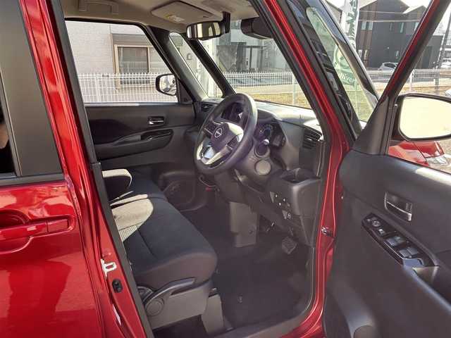 日産 ルークス ハイウェイスター X 三重県 2025(令7)年 0.1千km スパークリングレッド/ブラック 登録時31km/禁煙車/衝突軽減ブレーキ/レーンディパーチャーアラート/先行車発進お知らせ機能/ロードサインアシスト/左側パワースライドドア/ハンズフリーオートスライドドア/全方位モニター/セーフティシールドスイッチ/前後コーナーセンサー/ＬＥＤヘッドライト/後席サーキュレーター/アイドリングストップ/プッシュスタート/スマートキー