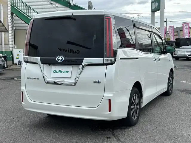 トヨタ エスクァイア ハイブリッド Gi 福島県 2018(平30)年 5.9万km ホワイトパールクリスタルシャイン ワンオーナー/純正ＳＤナビ/・ＣＤ/・ＤＶＤ/・フルセグＴＶ/・ＳＤ/・Ｂｌｕｅｔｏｏｔｈ/後席モニター/バックカメラ/両側パワースライドドア/純正エンジンスターター/クルーズコントロール/トヨタセーフティセンス/・プリクラッシュセーフティシステム/・レーンディパーチャーアラート/・オートマチックハイビーム/・先行車発進告知機能/ビルトインＥＴＣ/D席＋N席シートヒーター/ｎａｎｏｅエアコン/スペアキーあり/保証書/取扱説明書
