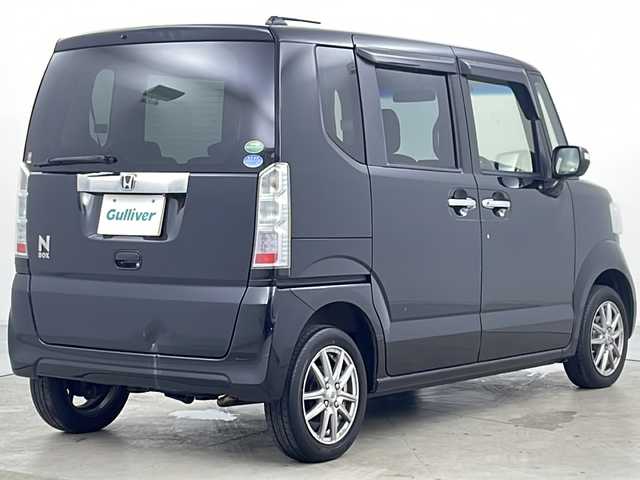 ホンダ Ｎ ＢＯＸ SSパッケージ 道央・札幌 2016(平28)年 7.5万km スマートブラック ・純正ナビ&CD&DVD&BT&SD/・両側パワースライドドア/・バックカメラ/・衝突被害軽減ブレーキ/・横滑り防止装置/・ECONボタン/・前席シートヒーター/・社外ドライブレコーダー/・ETC/・純正フロアマット/・電動格納ミラー/・スマートキー/・スペアキー/・社外AWスタッドレスタイヤ積込