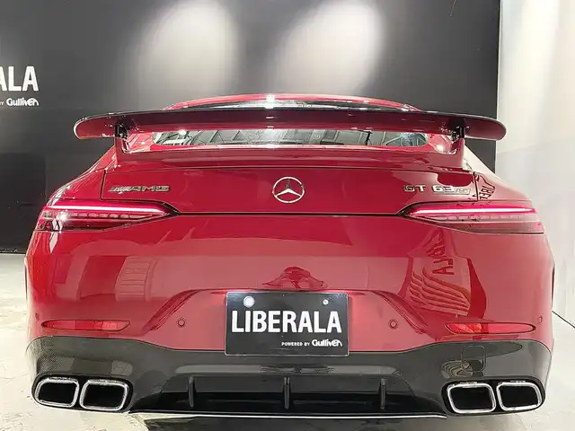 メルセデスＡＭＧ ＧＴ 63 S 4マチック+ 道央・札幌 2019(令1)年 3.9万km ジュピターレッド AMGパフォーマンスパッケージ/・AMGパフォーマンスシート/・マットブラックペイント21インチAMGクロススポークAW/AMGカーボンパッケージ/・AMGエクステリアカーボンパッケージ/・AMGカーボンファイバーインテリアトリム/・AMGパフォーマンスステアリング/Burmesterハイエンド3Dオーディオパッケージ/・ガラススライディングルーフ/360°カメラシステム/パークトロニック/アクティブパーキングアシスト/マルチビームLEDヘッドライト/アダプティブハイビームアシストプラス/メモリー付パワーシート(D/N)/電動ランバーサポート(D/N)/シートヒーター(全席)/シートベンチレーター(D/N)/エアバランスパッケージ/COMANDシステム/・12.3インチワイドディスプレイ/・フルセグTVチューナー/・AppleCarPlay/ヘッドアップディスプレイ/アンビエントライト(64色)/純正ドライブレコーダー/EASY-PACK自動開閉テールゲート/フットトランクオープナー/レーダーセーフティパッケージ/・アクティブディスタンスアシストディストロニック/・アクティブブラインドスポットアシスト/・PRE-SAFEプラス