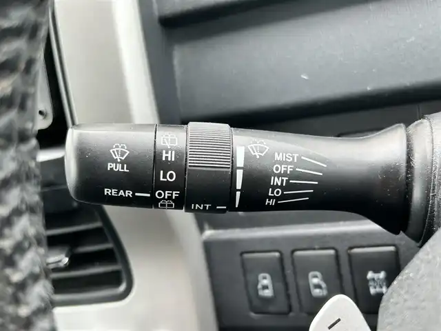 トヨタ ノア Si 富山県 2013(平25)年 10.7万km ブラック 純正ナビ（Bluetooth/ワンセグTV/バックカメラ有/DVD再生機能有）/パワースライドドア/ダブルオートエアコン/マニュアルトランスミッションモード/ETC/横滑り防止機能/オートライト