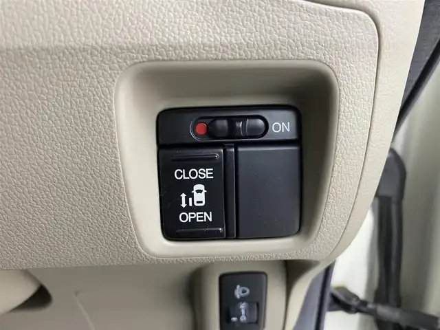 ホンダ Ｎ ＢＯＸ G Lパッケージ 福井県 2012(平24)年 8.5万km プレミアムホワイトパール 純正ナビゲーション/【AM/FM/CD/Bluetooth/ワンセグTV】/バックカメラ/ETC/片側パワースライドドア/プッシュスタート/スマートキー/スペアキー