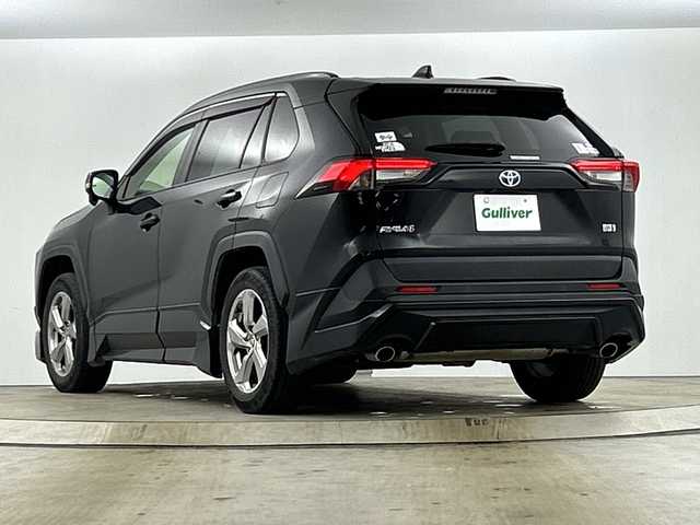 トヨタ ＲＡＶ４ ハイブリットX 愛知県 2021(令3)年 5.9万km アティチュードブラックマイカ 衝突被害軽減ブレーキ/純正ディスプレイオーディオ/フルセグテレビ/バックカメラ/ビルトインETC2.0/クルーズコントロール（追従有）/LEDヘッドライト/純正18インチアルミホイール/フルエアロ（TRD）/オートライト/オートマチックハイビーム/スマートキー/USB端子
