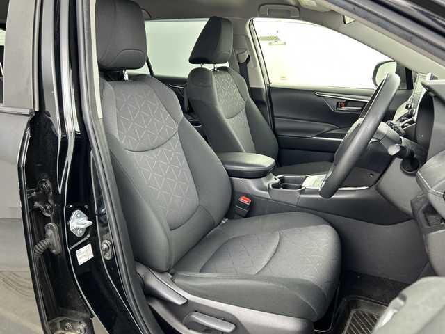 トヨタ ＲＡＶ４ ハイブリットX 愛知県 2021(令3)年 5.9万km アティチュードブラックマイカ 衝突被害軽減ブレーキ/純正ディスプレイオーディオ/フルセグテレビ/バックカメラ/ビルトインETC2.0/クルーズコントロール（追従有）/LEDヘッドライト/純正18インチアルミホイール/フルエアロ（TRD）/オートライト/オートマチックハイビーム/スマートキー/USB端子