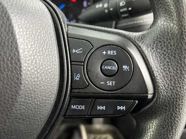 トヨタ ＲＡＶ４ ハイブリットX 愛知県 2021(令3)年 5.9万km アティチュードブラックマイカ 衝突被害軽減ブレーキ/純正ディスプレイオーディオ/フルセグテレビ/バックカメラ/ビルトインETC2.0/クルーズコントロール（追従有）/LEDヘッドライト/純正18インチアルミホイール/フルエアロ（TRD）/オートライト/オートマチックハイビーム/スマートキー/USB端子