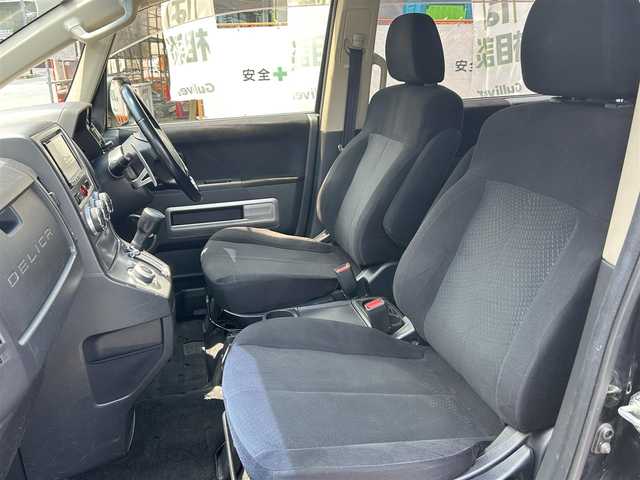 三菱 デリカＤ：５ G－Power package 京都府 2013(平25)年 11.1万km ダイヤモンドブラックマイカ  ワンオーナー/ 4WD/ 純正メモリナビ/　・フルセグTV/　・BTオーディオ/　・CD/DVD再生/　・バックカメラ/ 両側パワースライドドア/ クルーズコントロール/ ETC/ パドルシフト/ 純正フロアマット/ 電動格納ミラー/ HIDヘッドライト/ フォグライト/ ドアバイザー/ 純正18インチAW