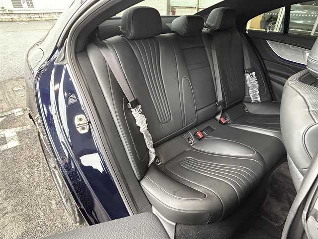 メルセデス・ベンツ ＣＬＳ２２０ｄ スポーツ エクスクルーシブPKG 大阪府 2019(平31)年 2万km カバンサイトブルー サンルーフ/Burmesterサウンド/純正12インチHDDナビ/（フルセグ/BT/AppleCarPlay）/360度カメラ/レーダークルーズコントロール/レーンキープアシスト/ブラインドスポットモニター/衝突軽減防止システム/黒レザーシート/全席シートヒーター/前席エアーシート/パワーシート/純正19インチAW/前後ドライブレコーダー/保証書/取扱説明書/スペアキー　有