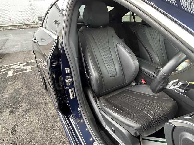 メルセデス・ベンツ ＣＬＳ２２０ｄ スポーツ エクスクルーシブPKG 大阪府 2019(平31)年 2万km カバンサイトブルー サンルーフ/Burmesterサウンド/純正12インチHDDナビ/（フルセグ/BT/AppleCarPlay）/360度カメラ/レーダークルーズコントロール/レーンキープアシスト/ブラインドスポットモニター/衝突軽減防止システム/黒レザーシート/全席シートヒーター/前席エアーシート/パワーシート/純正19インチAW/前後ドライブレコーダー/保証書/取扱説明書/スペアキー　有