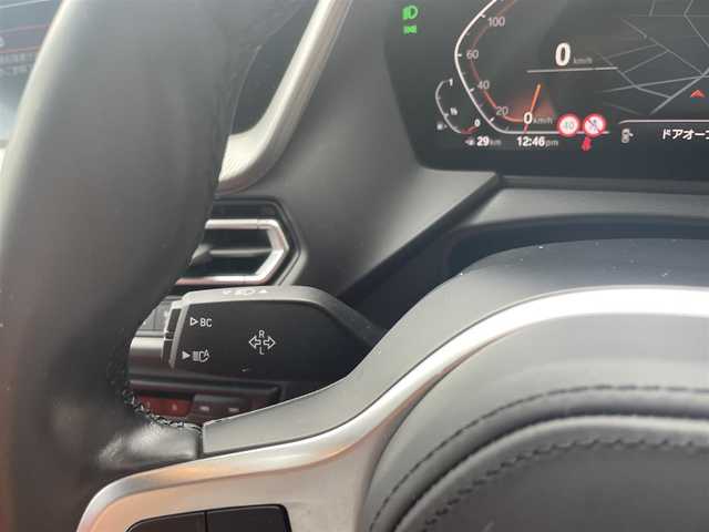 ＢＭＷ １１８ｉ Mスポーツ 愛知県 2022(令4)年 1.5万km 白 AIS検査4.5点　内装A/革シート　/シートヒーター　/メーカーHDDナビ　/バックカメラ　/ドライビングアシスト　/パーキングアシスト　/LEDヘッドランプ　/パノラマガラスルーフ　/パワーシート　/パワーバックドア　/コンフォートアクセス　