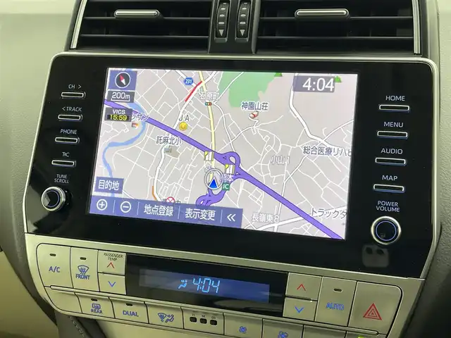 トヨタ ランドクルーザー プラド TX Lパッケージ 熊本県 2023(令5)年 4.5万km ホワイトパールクリスタルシャイン モデリスタエアロ/チルト＆スライド電動ムーンルーフ（挟み込み防止機能付）/ルーフレール/ブラインドスポットモニター［BSM］＋リヤクロストラフィックアラート /9型ワイドディスプレイオーディオ＋T-Connectナビキット/・USB(動画・音声再生/給電）/Bluetooth(ハンズフリー/オーディオ）/Miracast /マルチテレインモニター〈フロント/サイド（左右）＋バックカメラ付〉/====/ベージュ本革シート/前席パワーシート/シートヒーター/シートベンチレーション/衝突被害軽減装置　Toyota Safety Sense/・プリクラッシュセーフティ（歩行者［昼夜］・自転車運転者［昼］検知機能付衝突回避支援タイプ/ミリ波レーダー＋単眼カメラ方式）/・レーンディパーチャーアラート［LDA］（ヨーアシスト機能付）/・オートマチックハイビーム［AHB］/・レーダークルーズコントロール（ブレーキ制御付）/・ロードサインアシスト［RSA］/ミラー型ドライブレコーダー/ビルトインETC2.0/スマートキー /プッシュスタート/LEDヘッドライト/オートライト /オートマチックハイビーム/Fフォグランプ /NITRO Power20インチアルミホイール