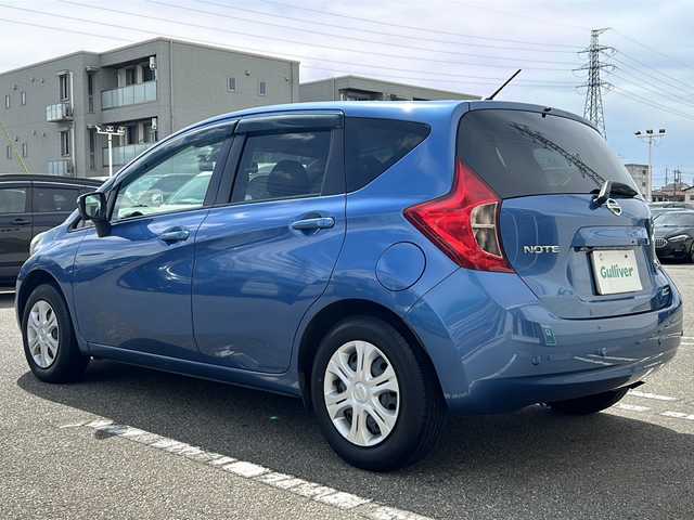 日産 ノート X DIG－S Vセレ +セーフ 石川県 2014(平26)年 6.4万km シャイニングブルー 純正SDナビ(MP314D-W)【FM/AM/フルセグ/CD/Bluetooth】/バックカメラ/アラウンドビューモニター/ETC/ドライブレコーダー/ヒーターミラー/前後コーナーセンサー/LEDヘッドライト/オートライト/プッシュスタート