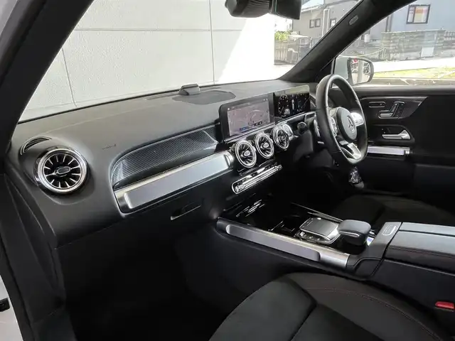 メルセデス・ベンツ Ｍ・ベンツ ＧＬＢ２００ｄ 4マチック AMGライン 山形県 2023(令5)年 1.6万km ポーラホワイト 純正ナビ/360°カメラ/フルセグTV/アンビエントライト/アクティブステアリングアシスト/純正ドライブレコーダー/パワーシート/シートヒーター/ハーフレザーシート/コーナーセンサー/ルーフレール/アダプティブクルーズコントロール/ブラインドスポットモニター/レーンキープアシスト/パドルシフト