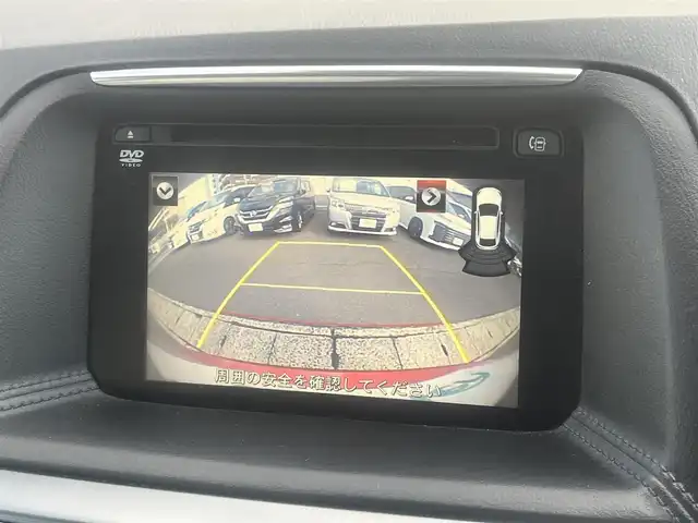 マツダ ＣＸ－５ 25S Lパッケージ 島根県 2016(平28)年 10万km ソウルレッドプレミアムメタリック 純正ＳＤナビ　/(AM/FM/地デジTV/DVD再生/Ｂｌｕｅｔｏｏｔｈ接続)　/ＥＴＣ　/バックカメラ　/マツダ・レーダー・クルーズ・コントロール/ブラインドスポットモニター/レーンアシスト/スマート・シティ・ブレーキ・サポート　/リアコーナーセンサー/ホワイトレザーシート/運転席メモリシート　/前席パワーシート/シートヒーター　/電動パーキングブレーキ　/純正ＬＥＤヘッドライト　/純正１７インチアルミホイール　/純正フロアマット