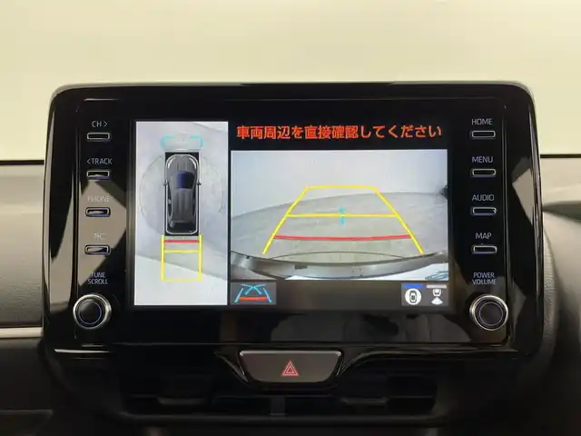 トヨタ ヤリス ハイブリッド G 大分県 2023(令5)年 5万km ブラック トヨタセーフティーセンス/・プリクラッシュセーフティ/・レーントレーシングアシスト/・レーンディパーチャーアラート/・レーダークルーズコントロール/・オートマチックハイビーム/・発進遅れ告知機能/パノラミックビューモニター/純正ディスプレイオーディオナビ/（DVD/CD/carplay)/ビルトインETC/前後ドライブレコーダー/オートリトラミラー/ヘッドライトレベライザー/スマートキー・プッシュスタート/保証書・取扱説明書