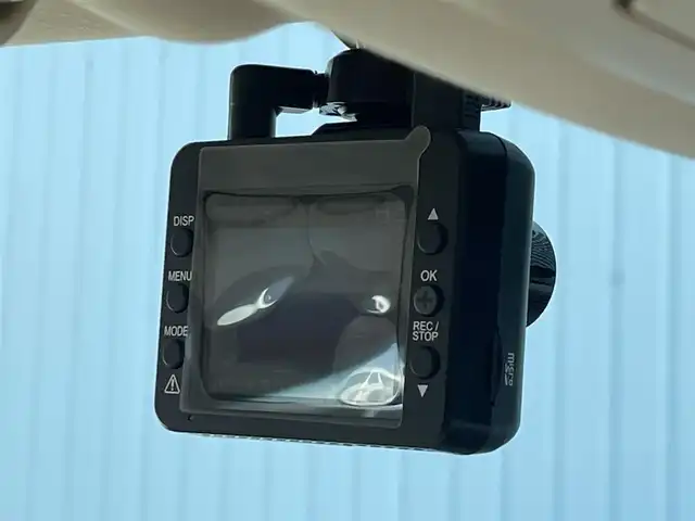 レクサス ＲＸ 300 バージョンL 滋賀県 2019(令1)年 2.9万km レッドマイカクリスタルシャイン 純正12.3型ナビ/・Bluetooth/フルセグ/・CD/DVD/パノラミックビューモニター/パノラマルーフ/ウッドコンビステアリング/ステアリングヒーター/パドルシフト/ETC2.0/前後ドライブレコーダー/レーダークルーズコントロール/リｋチクリームレザーシート/全席パワーシート/全席シートヒーター/前席シートベンチレーション/パワーバックドア/三眼LEDヘッドライト/フォグライト/オートハイビーム/レクサスセーフティシステムプラス/・レーントレーシングアシスト/・プリクラッシュセーフティ/・ブラインドスポットモニター/・ヘッドアップディスプレイ/・パーキングサポートブレーキ/・ロードサインアシスト/スマートキー