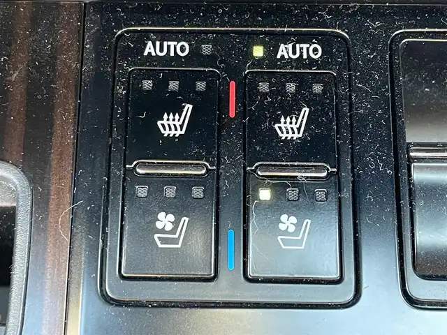 レクサス ＲＸ 300 バージョンL 滋賀県 2019(令1)年 2.9万km レッドマイカクリスタルシャイン 純正12.3型ナビ/・Bluetooth/フルセグ/・CD/DVD/パノラミックビューモニター/パノラマルーフ/ウッドコンビステアリング/ステアリングヒーター/パドルシフト/ETC2.0/前後ドライブレコーダー/レーダークルーズコントロール/リｋチクリームレザーシート/全席パワーシート/全席シートヒーター/前席シートベンチレーション/パワーバックドア/三眼LEDヘッドライト/フォグライト/オートハイビーム/レクサスセーフティシステムプラス/・レーントレーシングアシスト/・プリクラッシュセーフティ/・ブラインドスポットモニター/・ヘッドアップディスプレイ/・パーキングサポートブレーキ/・ロードサインアシスト/スマートキー