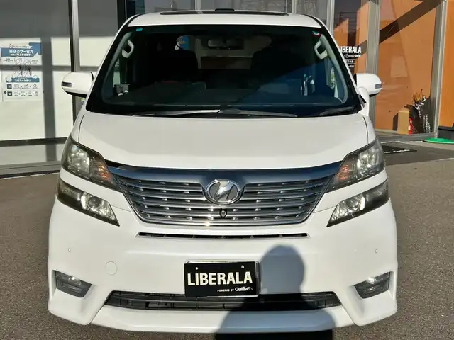 トヨタ ヴェルファイア 2．4Z 富山県 2008(平20)年 8.2万km 白 純正ナビ　/フルセグTV/DVD/CD再生/バックカメラ/パーキングセンサー/両側パワースライドドア/サンルーフ/フリップダウンモニター/三列シート/プッシュスタート/アイドリングストップ/ETC