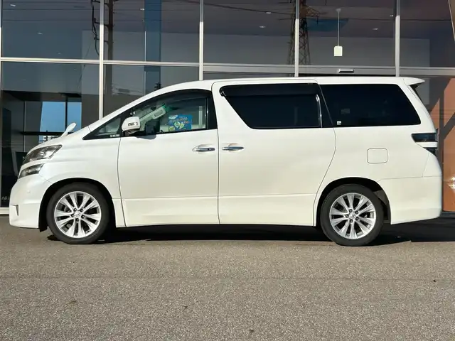 トヨタ ヴェルファイア 2．4Z 富山県 2008(平20)年 8.2万km 白 純正ナビ　/フルセグTV/DVD/CD再生/バックカメラ/パーキングセンサー/両側パワースライドドア/サンルーフ/フリップダウンモニター/三列シート/プッシュスタート/アイドリングストップ/ETC