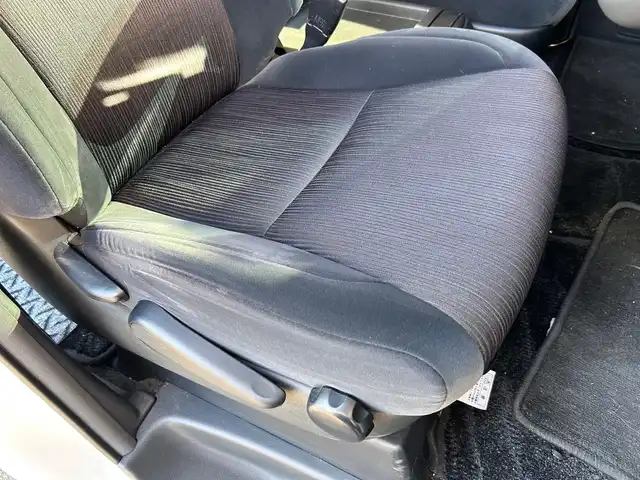 トヨタ ヴェルファイア 2．4Z 富山県 2008(平20)年 8.2万km 白 純正ナビ　/フルセグTV/DVD/CD再生/バックカメラ/パーキングセンサー/両側パワースライドドア/サンルーフ/フリップダウンモニター/三列シート/プッシュスタート/アイドリングストップ/ETC